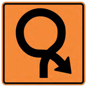 trucks turning right in roundabout